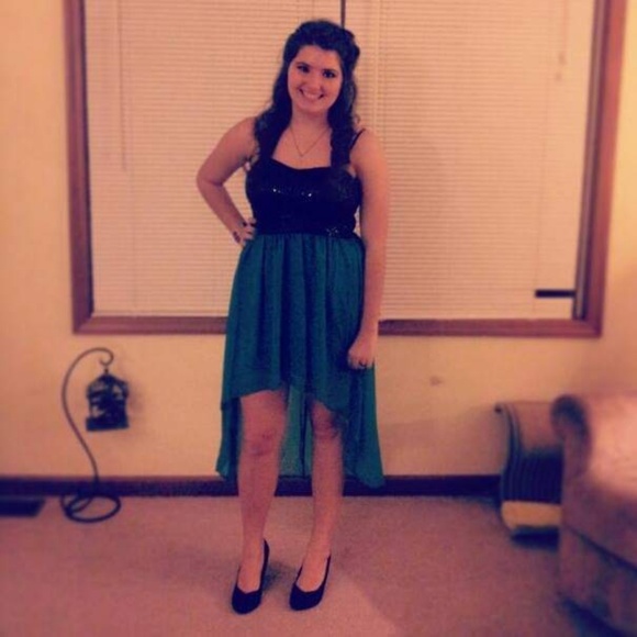 High to Low Teal Dress - Size L - Picture 4 of 4